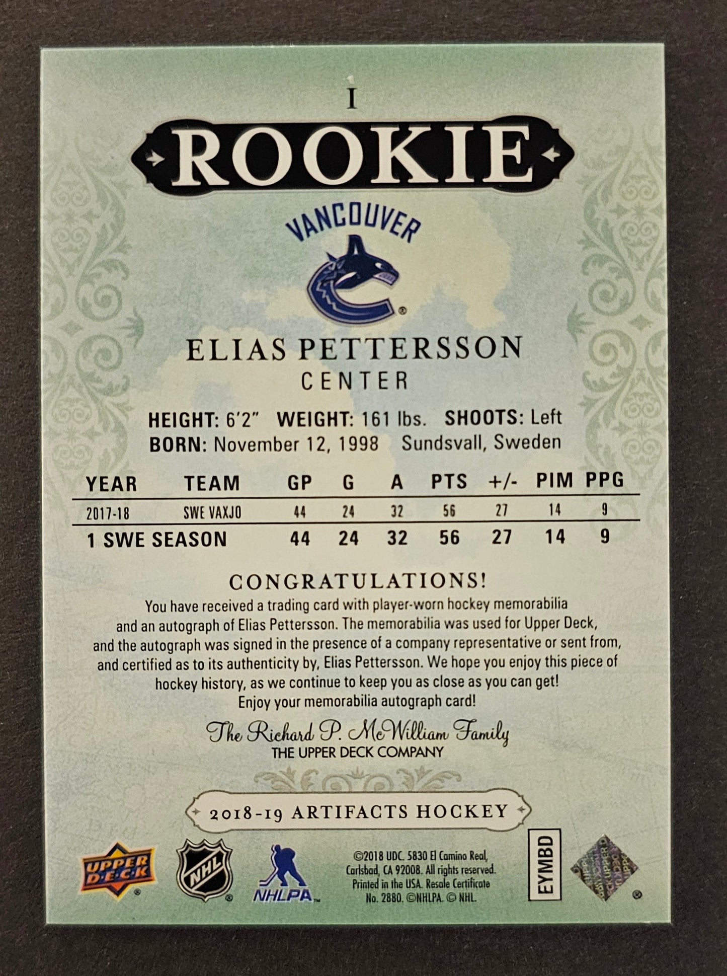 Elias Pettersson Rookie Dual Jersey Auto /49 - 2018/19 Artifacts