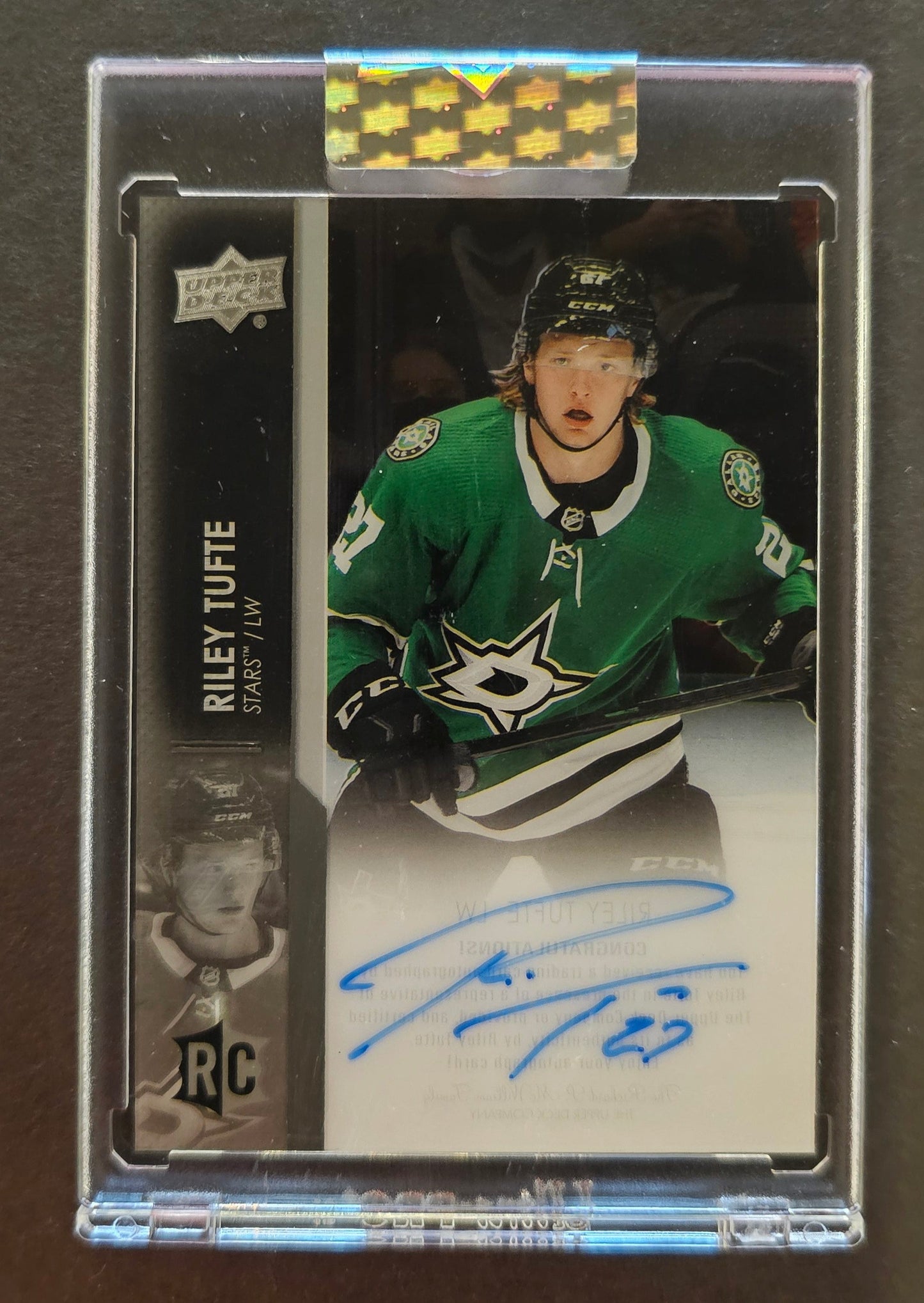 Riley Tufte Clear Cut Rookie Auto - 2021/22 Clear Cut