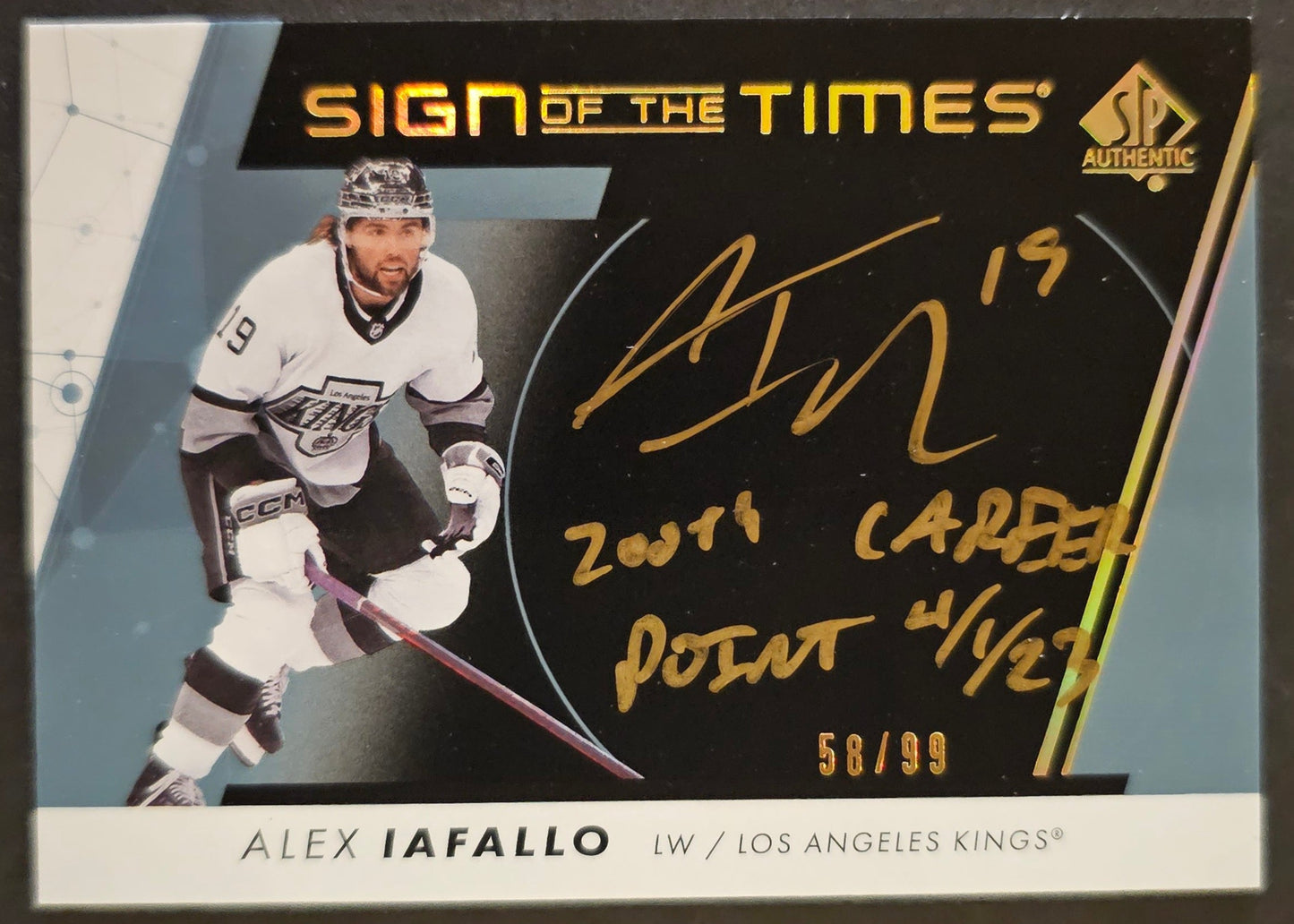 Alex Iafallo Sign Of The Times Black/Gold Ink Inscribed  /99 - 2022/23 Sp Authentic