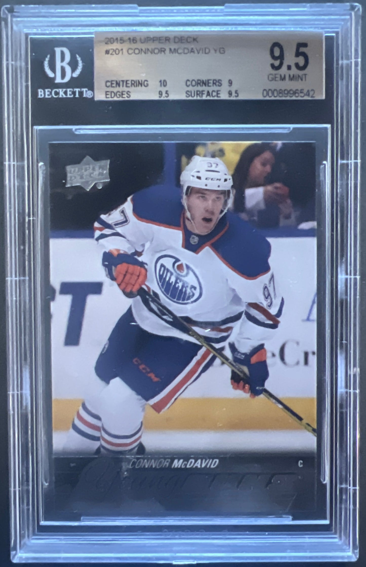 Connor McDavid Young Guns (Rookie) #201 Graded BGS 9.5 - 2015/16 Series 1