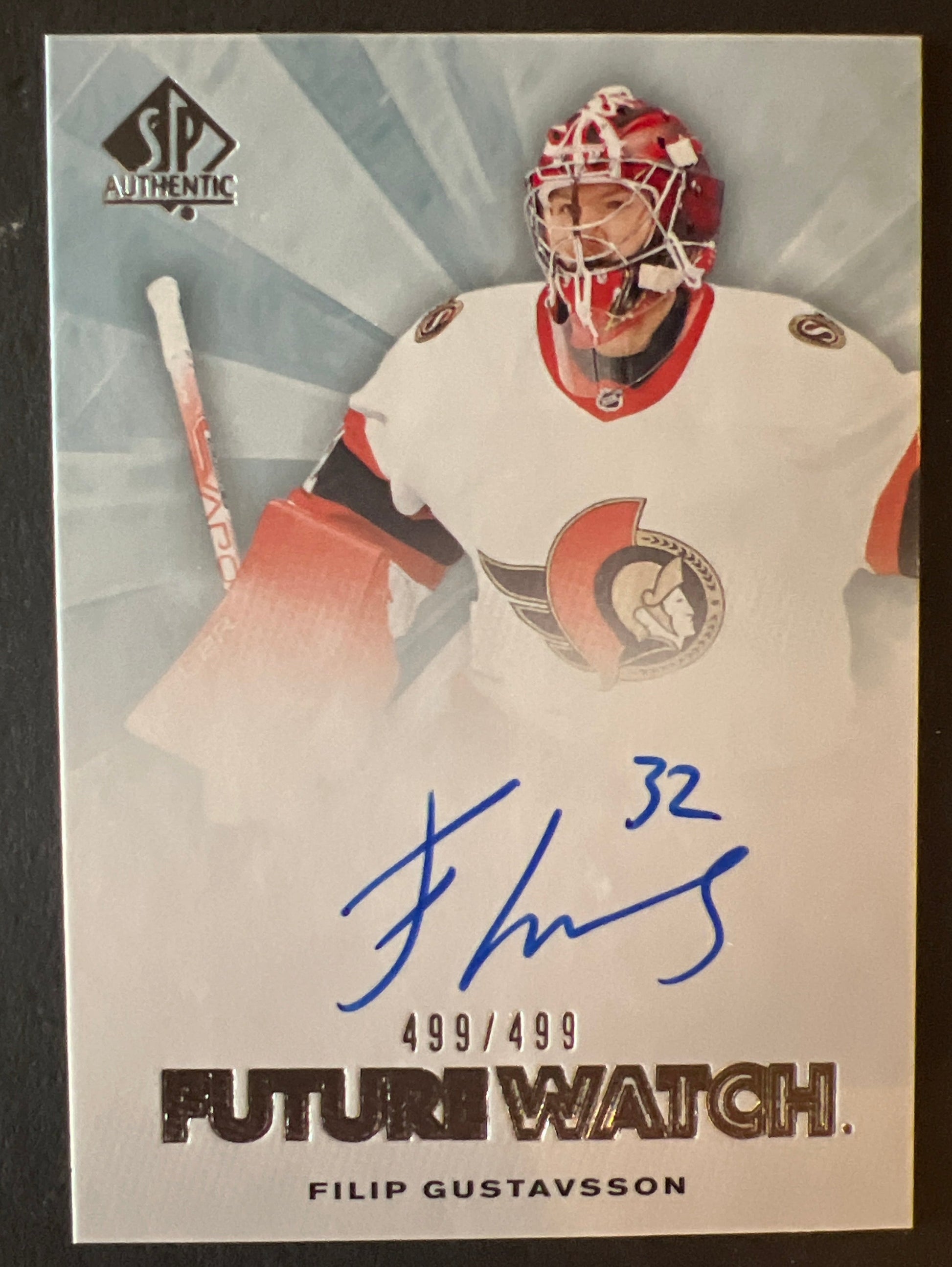 Filip Gustavsson Retro Future Watch Auto /499 - 2021/22 SP Authentic