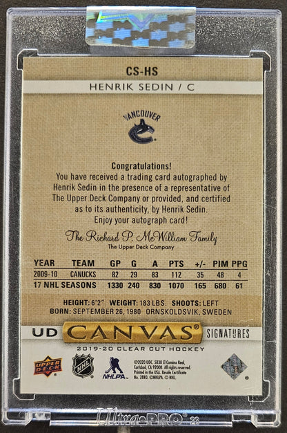 Henrik Sedin UD Canvas Signatures - Red Ink /33 - 2019/20 Clear Cut