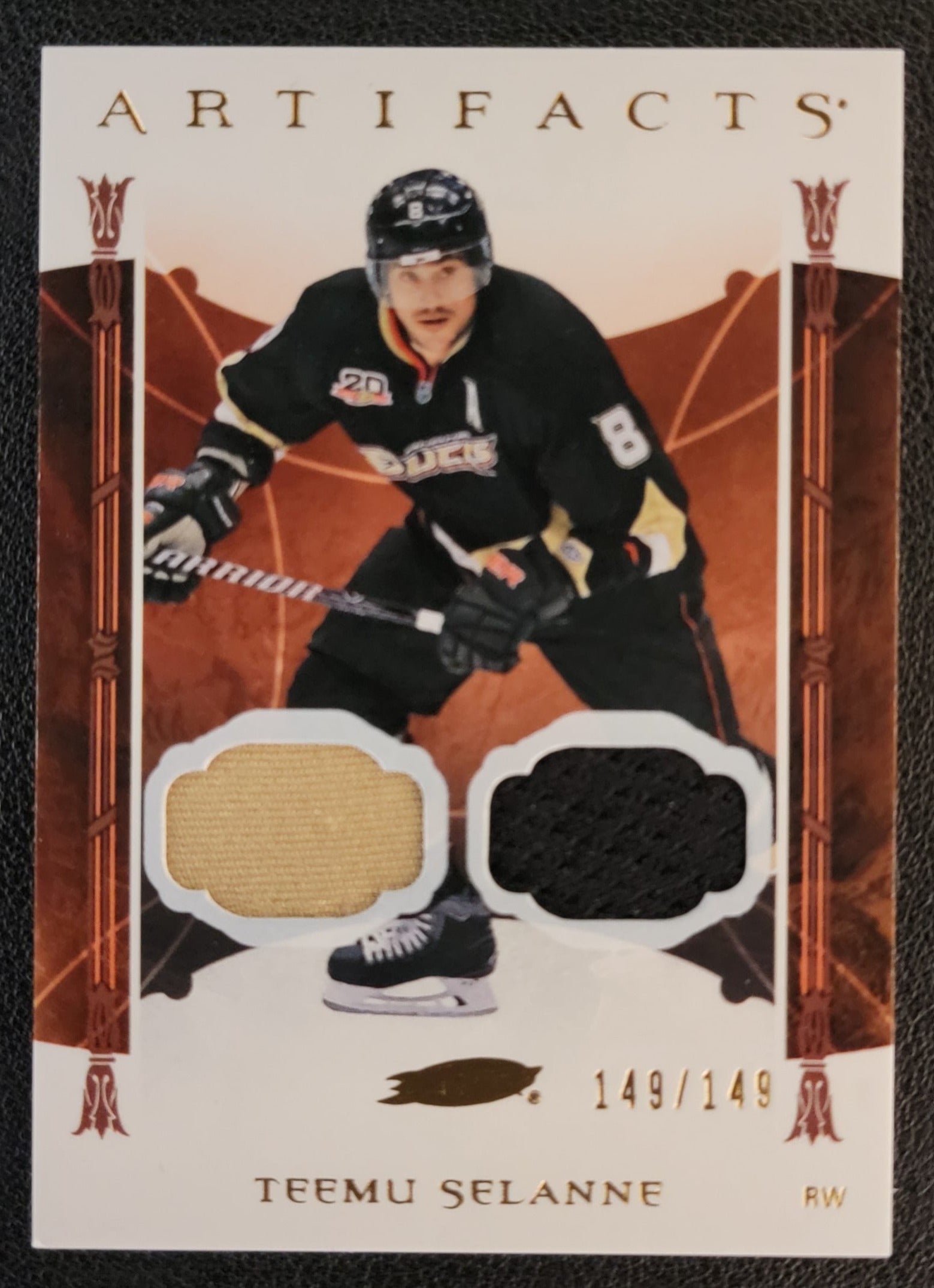 Teemu Selanne Gold Material Dual Jersey 149/149 - 2022/23 Artifacts