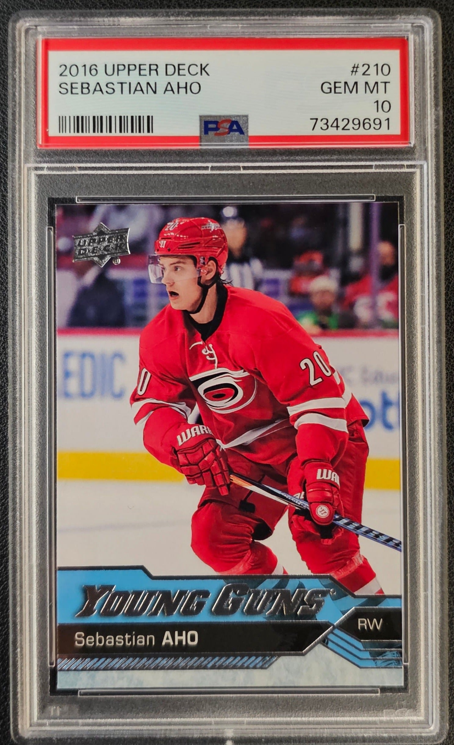 Sebastian Aho Young Guns (Rookie) #210 Graded PSA 10 - 2016/17 Series 1