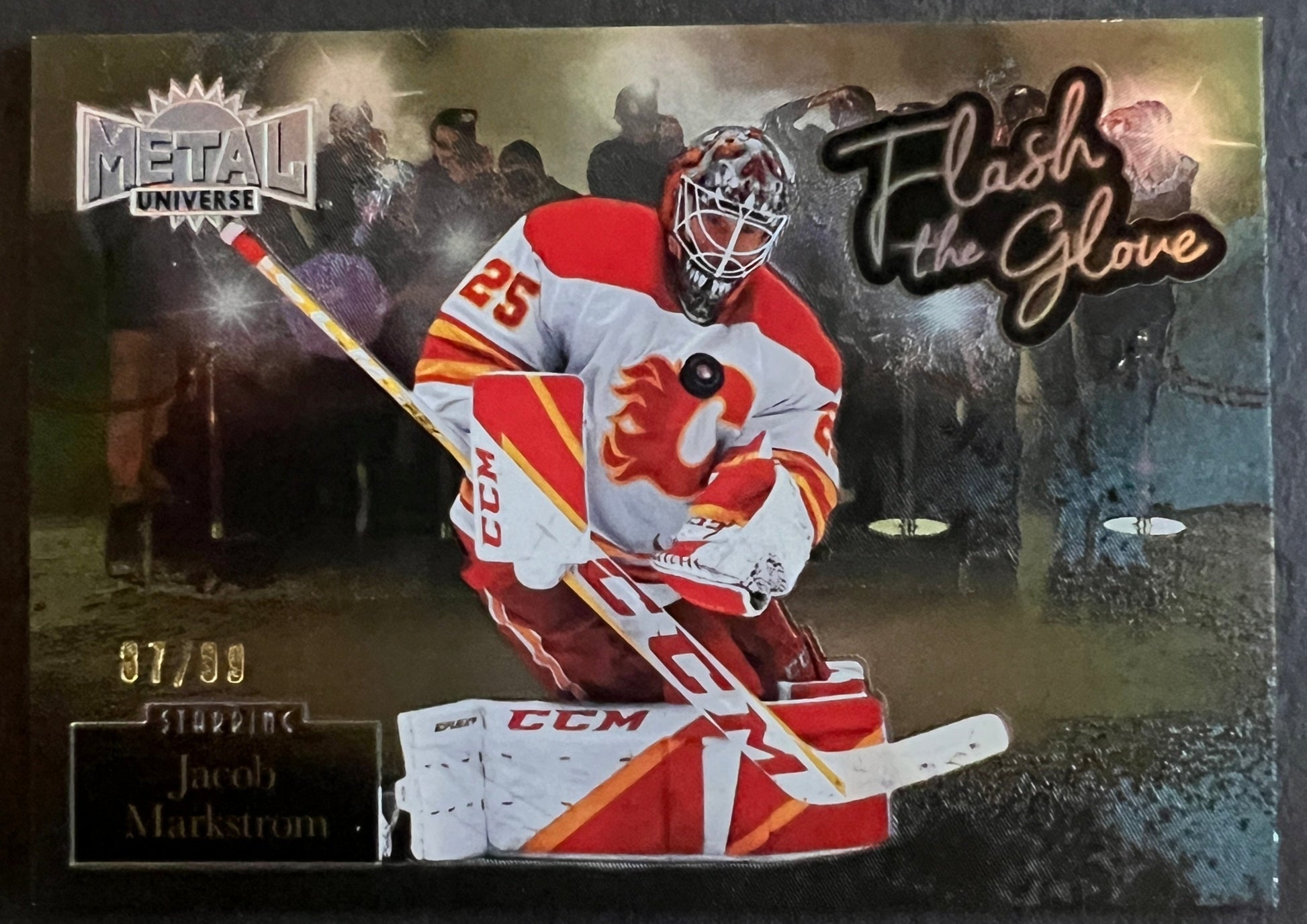 Jacob Markstrom Flash The Glove Gold /99 - 2022/23 Metal Universe