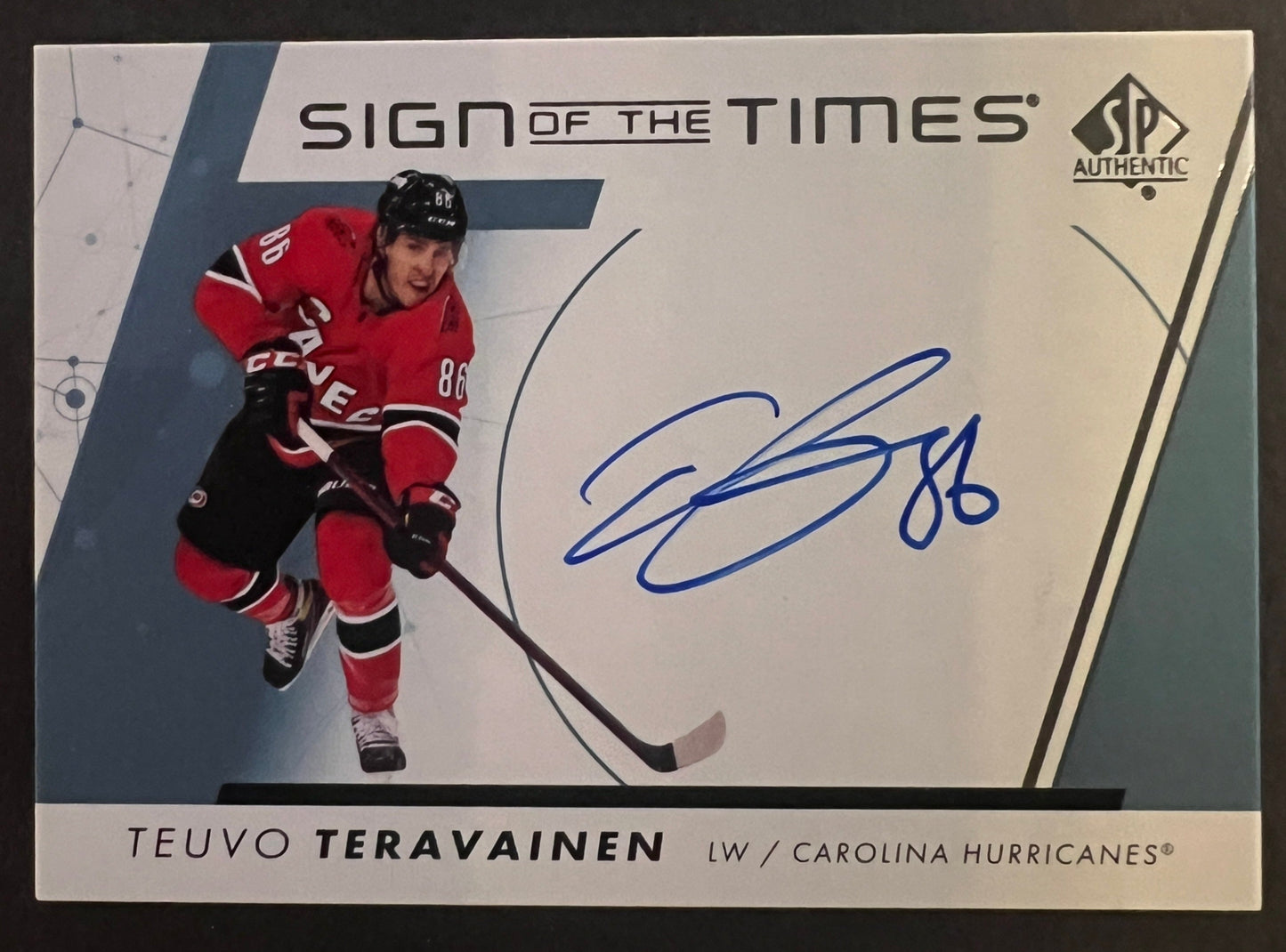 Teuvo Teravainen Sign Of The Times Auto - 2022/23 SP Authentic